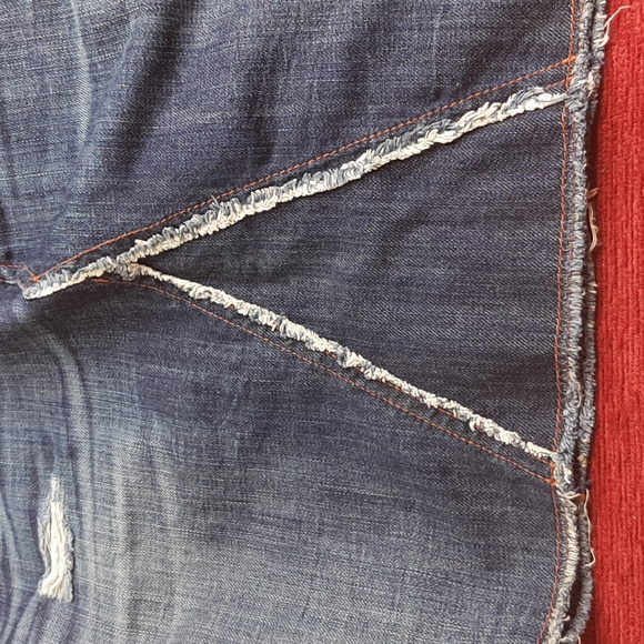 Banana Republic Jean skirt - Picture 4 of 4